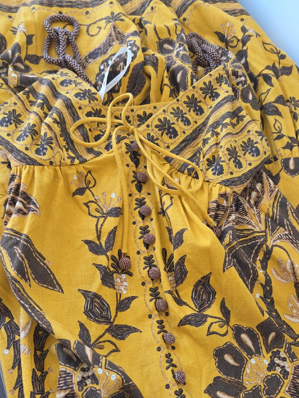 Farm Rio Golden Oasis Yellow Sleeveless Dress - Picture 4 of 6